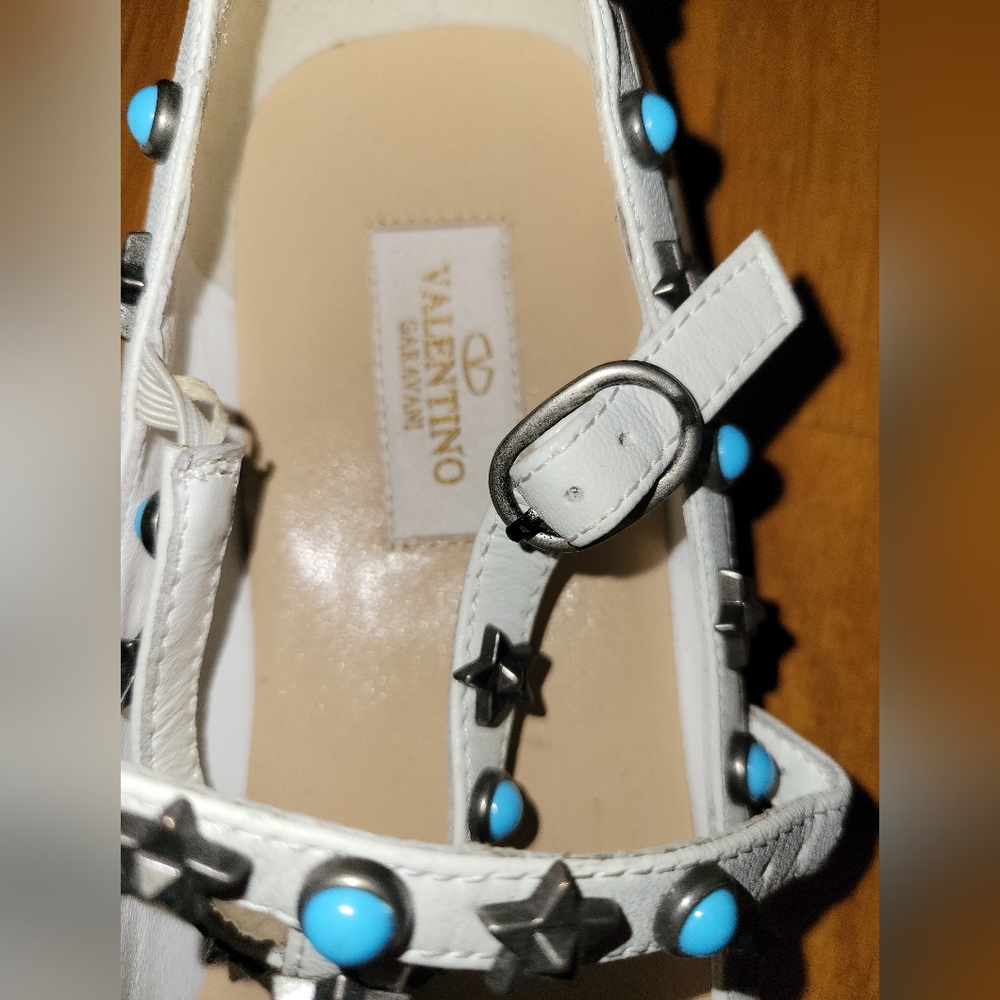 Valentino White Patent Leather Star Rolling Rockstud Cage Flats Size 38 - Picture 4 of 10